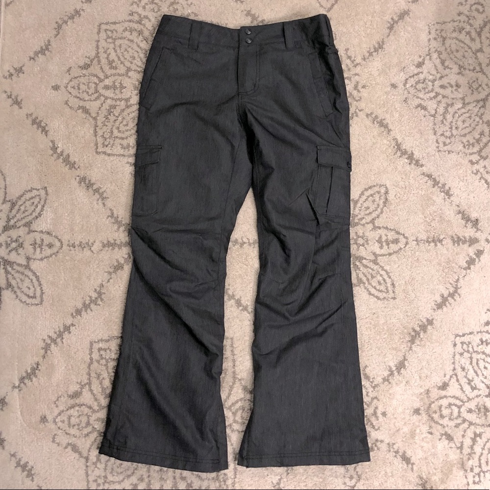 Aperture Women’s snow/snowboard pants. Medium